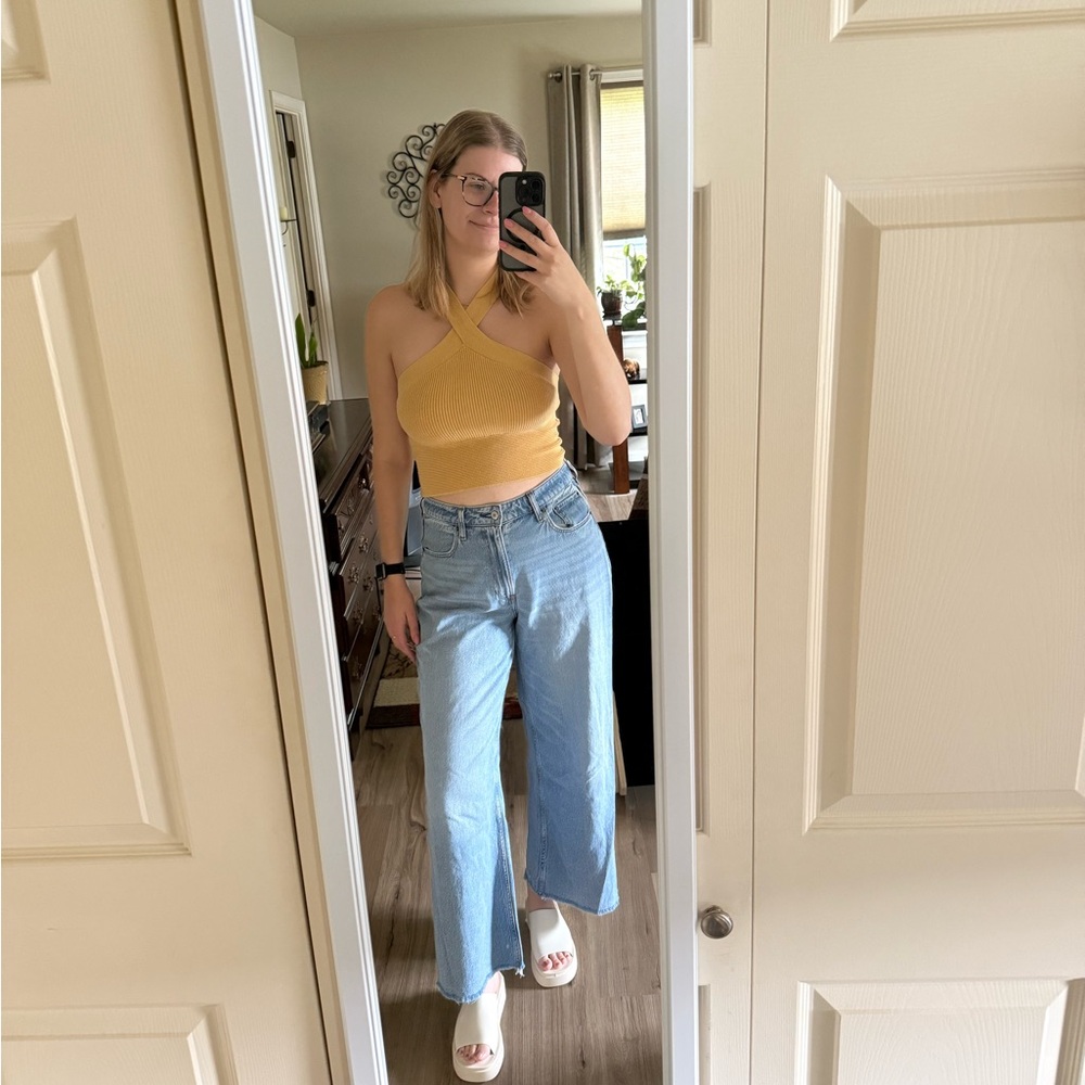 Abercrombie & Fitch Curve Love Flare Wide Leg Jeans - 28 Long